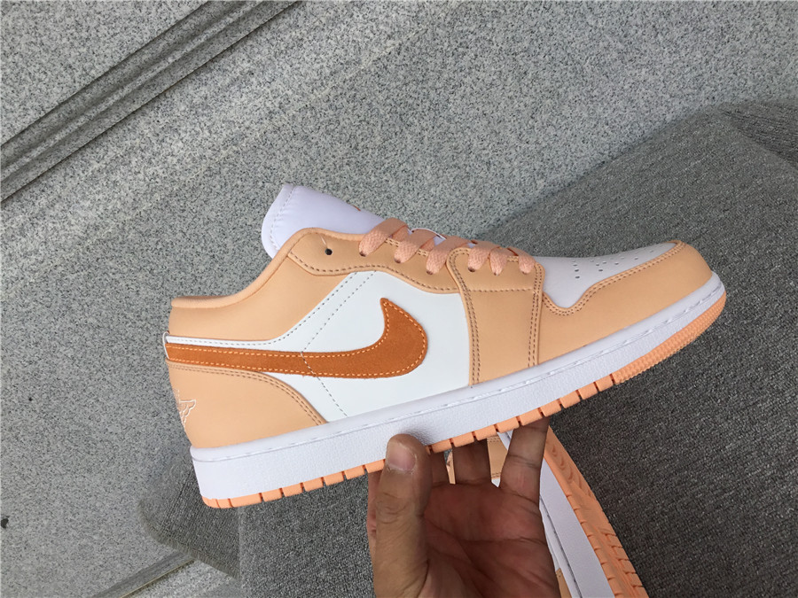 Air Jordan 1 Low DC0774-801