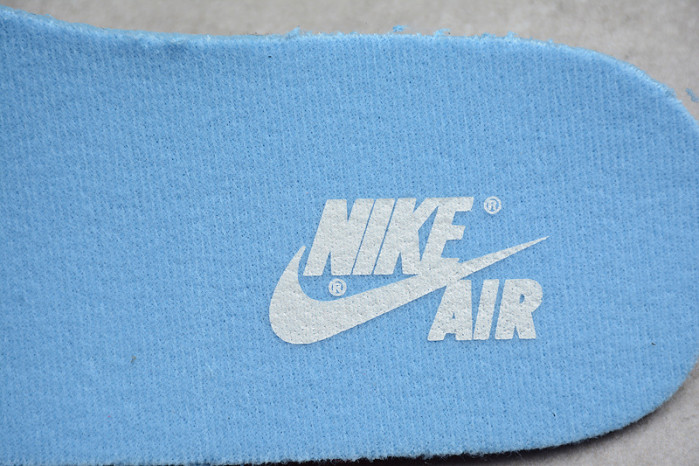 Air Jordan 1 Sports Illustrated A Star Is Born 555088-015