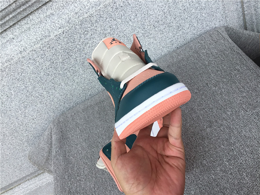 Air Jordan 1 Mid BQ6472-308