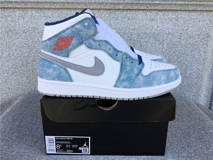 Air Jordan 1 Mid French Blue