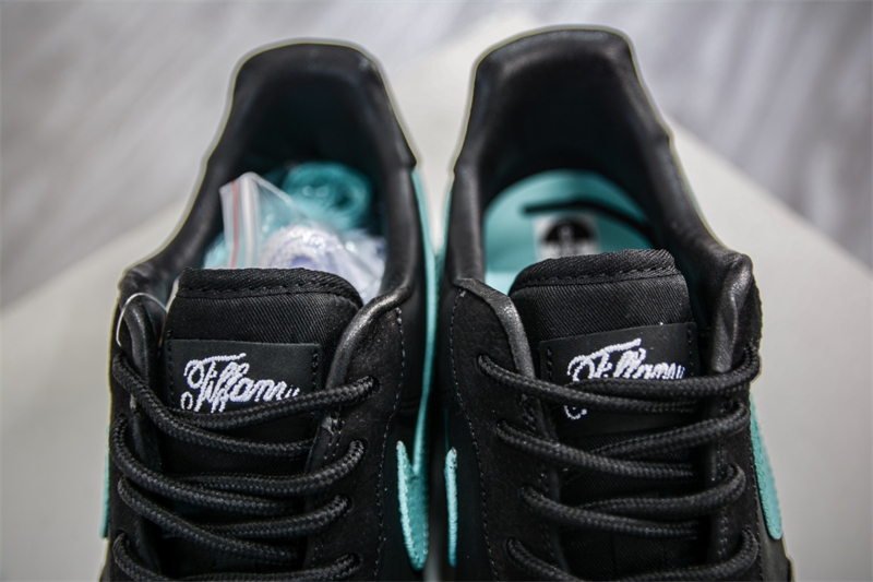 Nike Air Force 1 Low Tiffany & Co. 1837 DZ1382-001