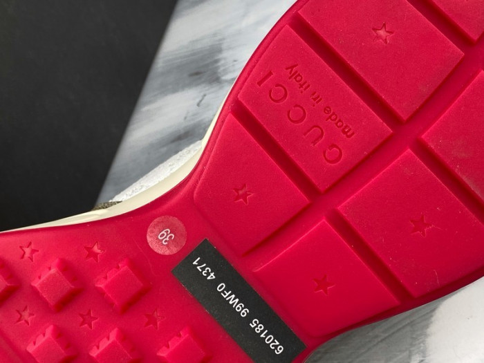 Gucci Rhyton Vintage Trainer Sneaker 576964 DRW00 9522