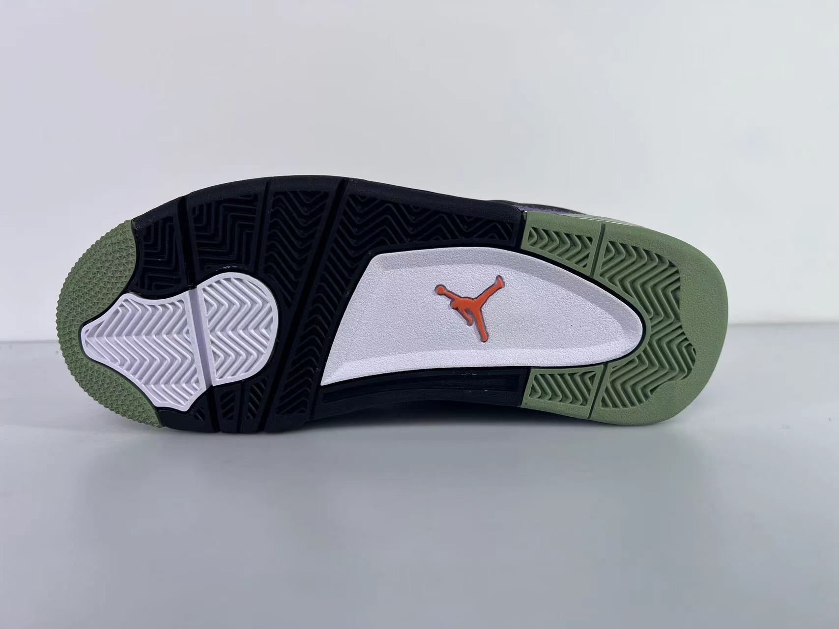 Air Jordan 4 Retro Canyon Purple AQ9129-500