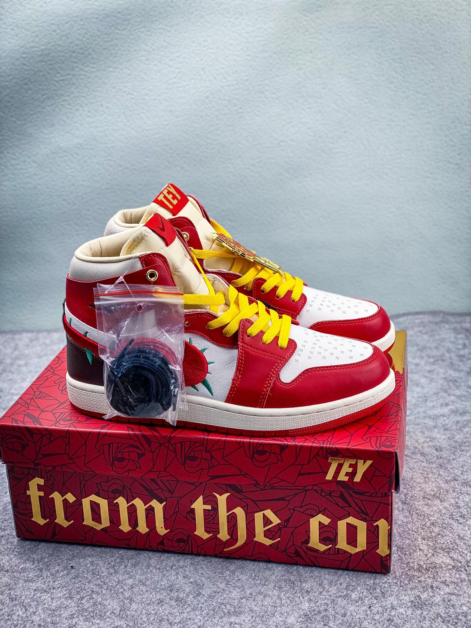 Jordan 1 High Zoom Air CMFT 2 Teyana Taylor A Rose From Harlem (Women's) FJ0604-601