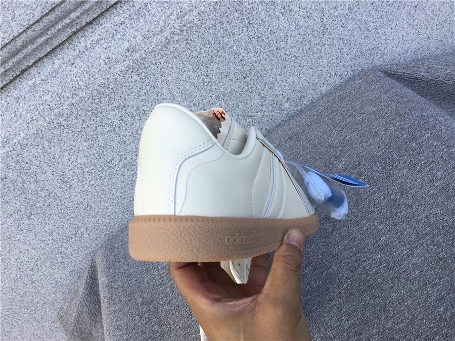 Adidas Samba Vegan HQ8511