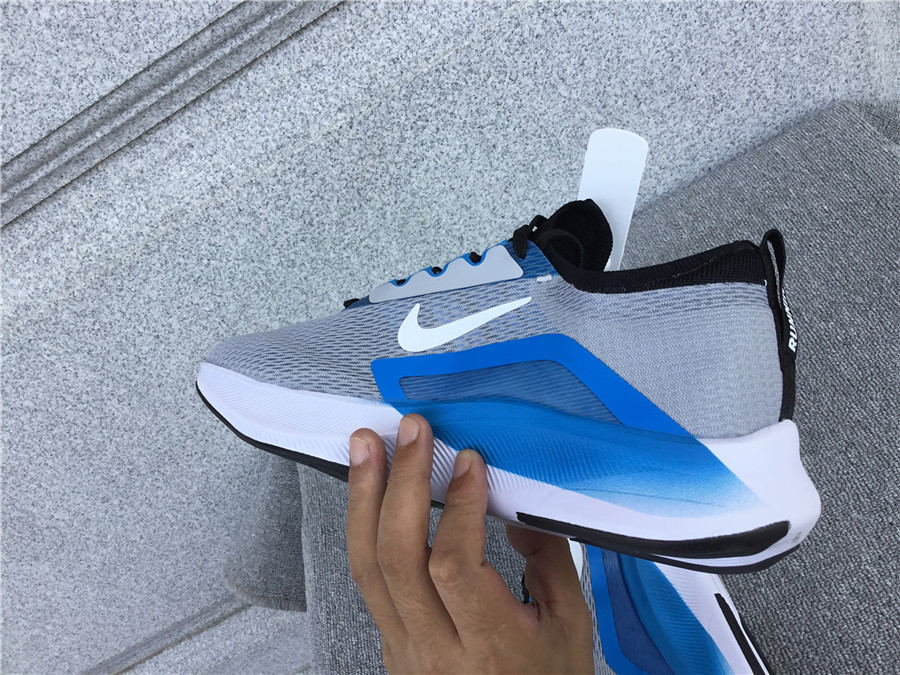 Nike Zoom Fly 4 Carbon Plate Running Shoe CT2392-005