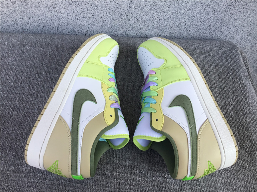 Air Jordan 1 Low FD9906-131