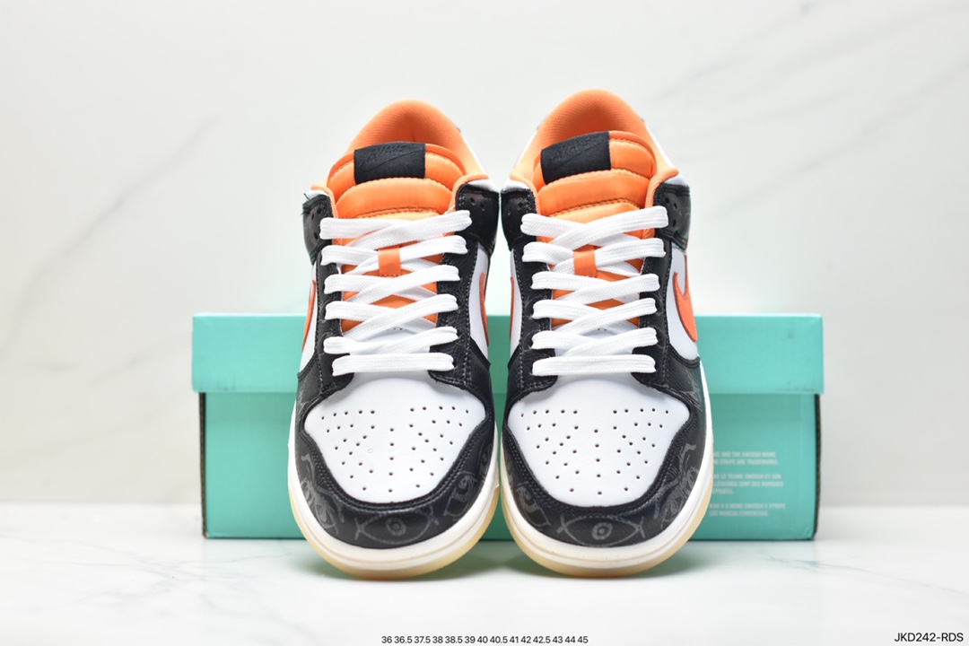 Nike Dunk Low PRMHalloween (2021)