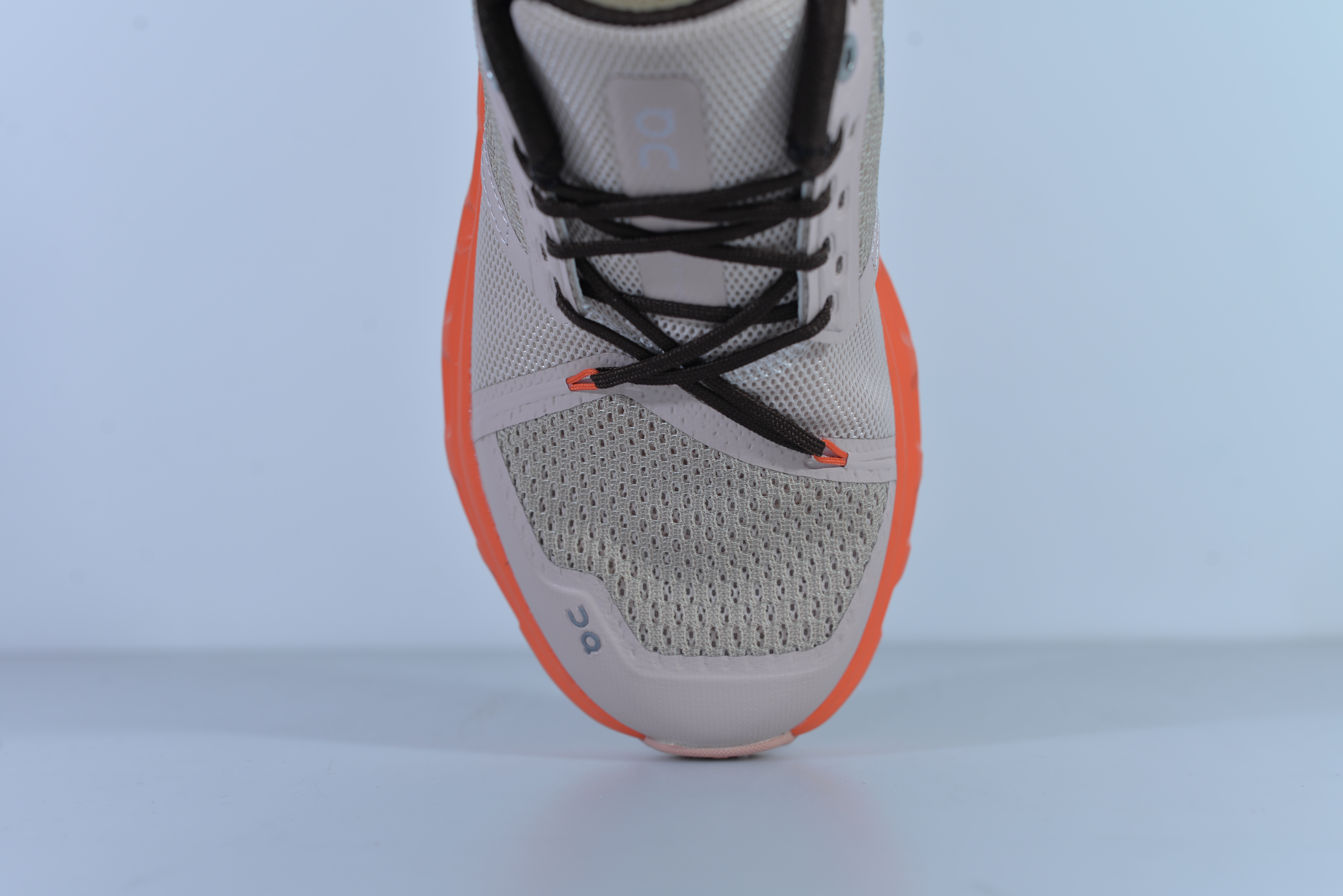 On Running Cloud AP1107-008