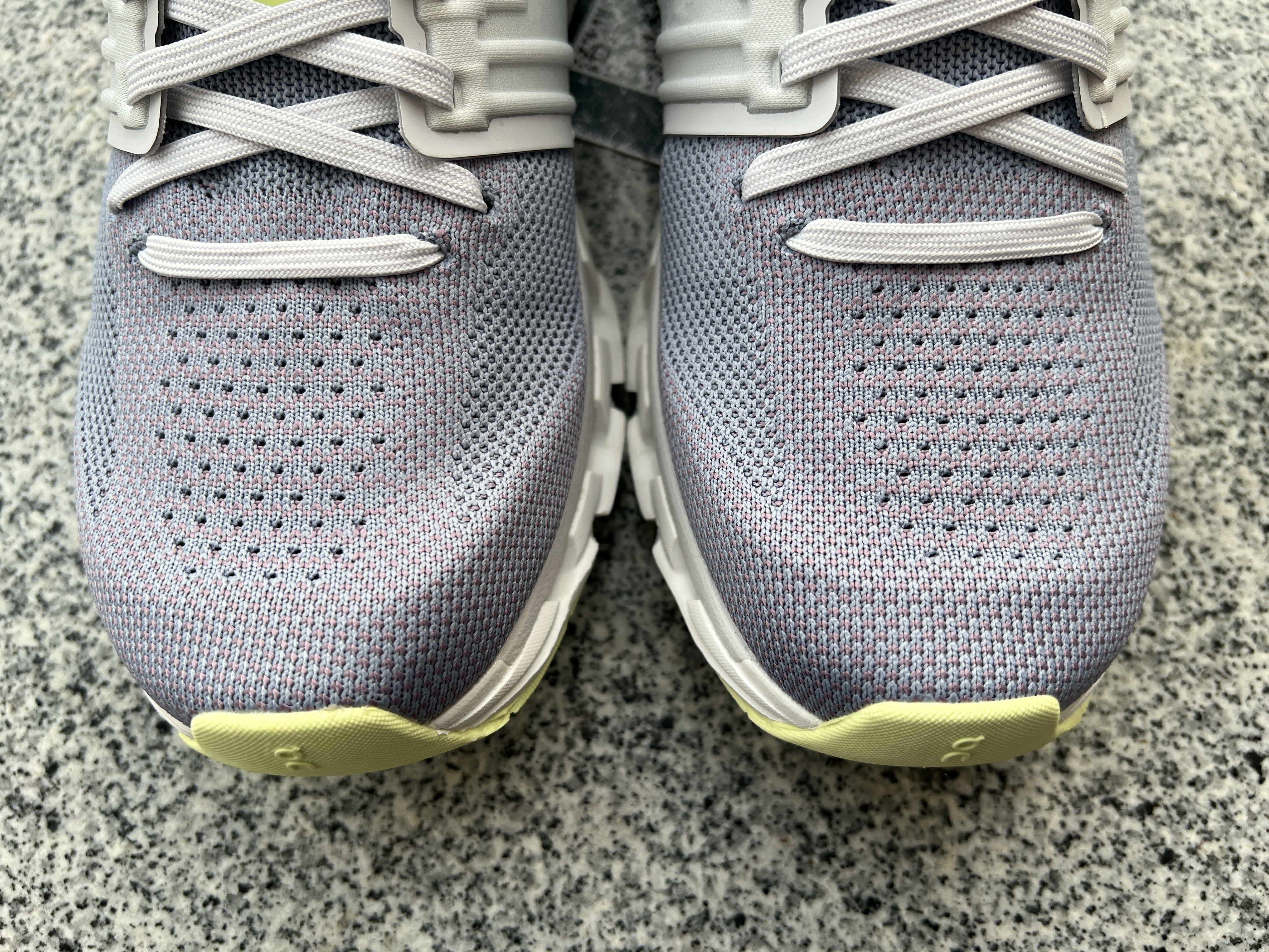 Cloud Swift 3 AP1004-004