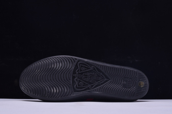 GUCCI Ace Embroidered Low-Top Sneaker black with bee mens 431942-A38G0