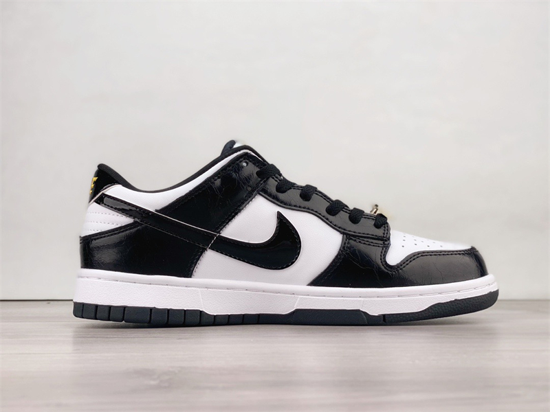 Nike Dunk Low World Champs Black White DR9511-100