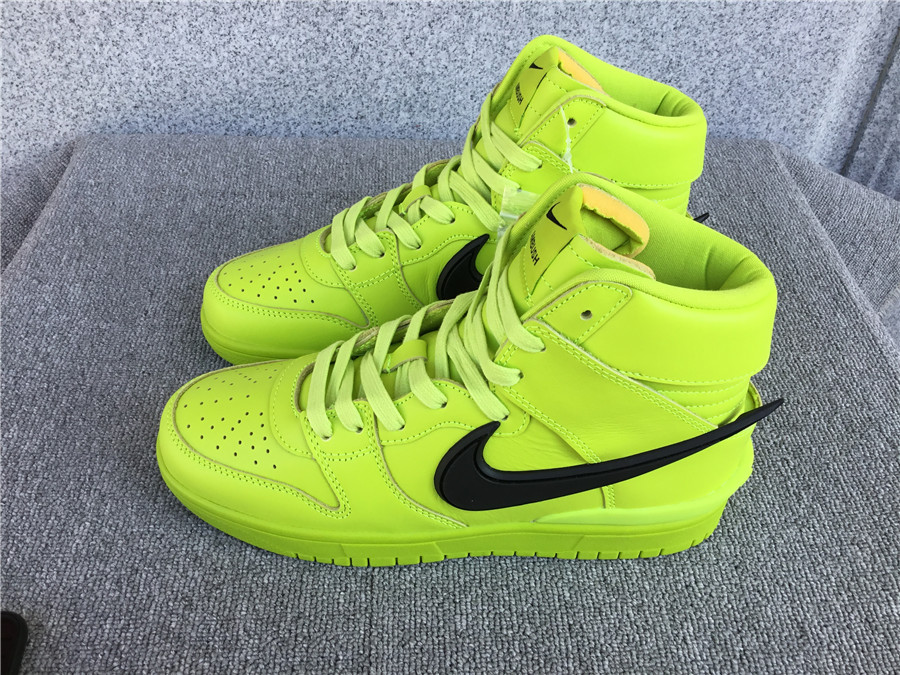Nike Dunk High x AMBUSH CU7544-300