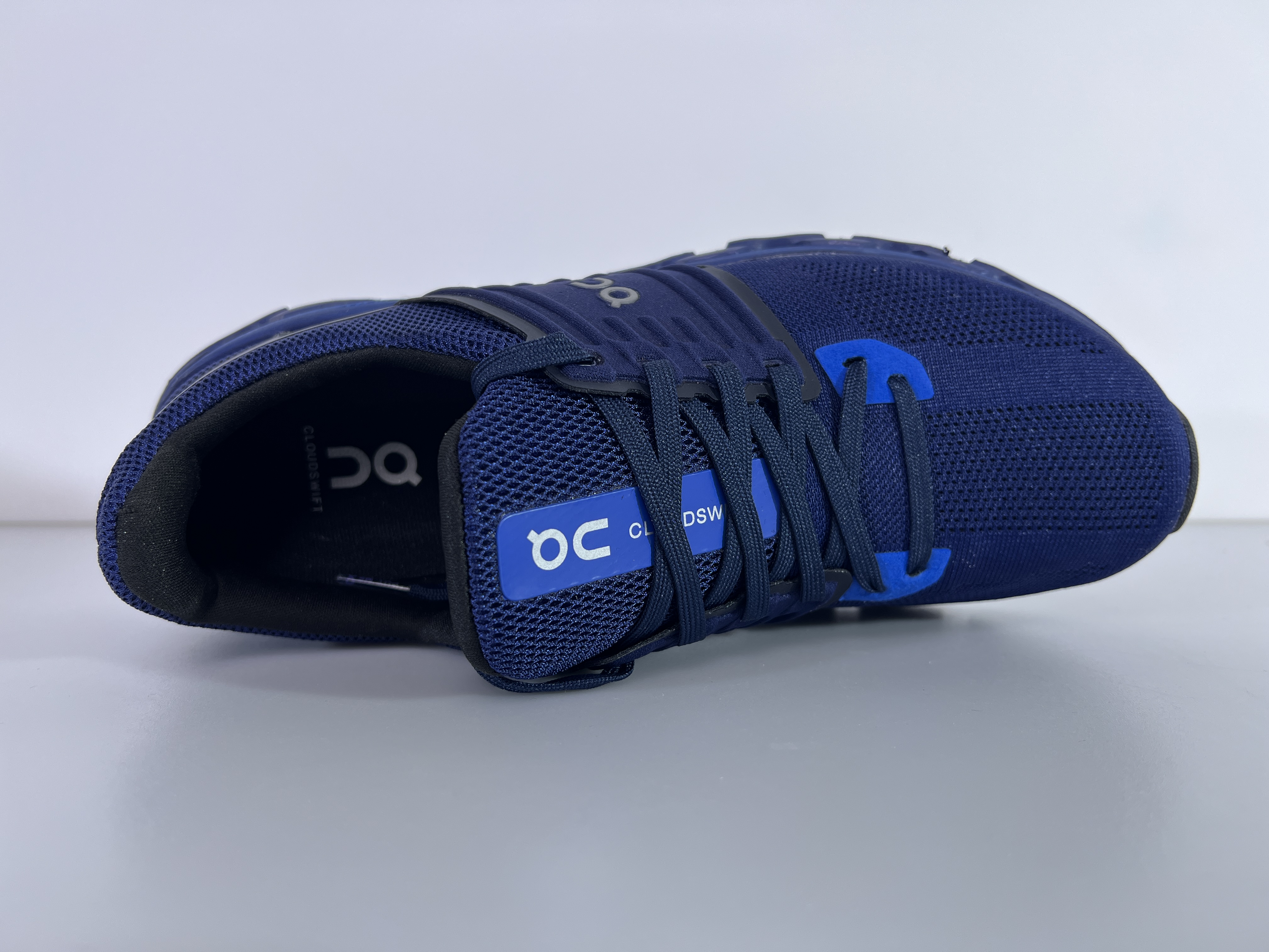 On Running Cloud AP1021-01