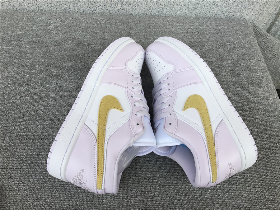 Air Jordan 1 Low DC0774-501