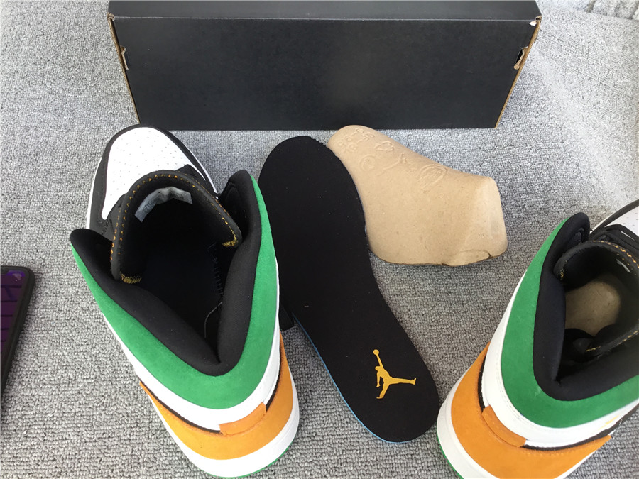 Air Jordan 1 Retro Mid SE GS