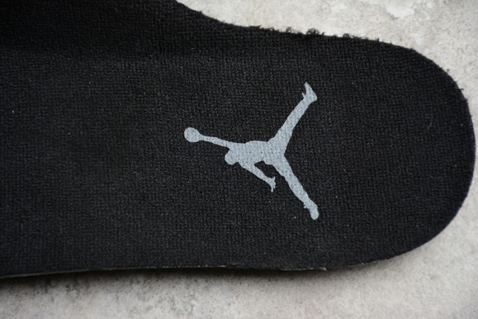 Air Jordan 11 Cap and Gown black 378037-005