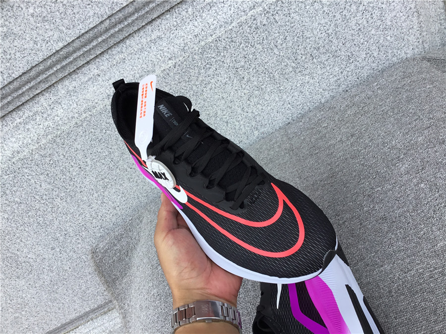 Nike Zoom Fly 4 Carbon Plate Running Shoe CT2392-004