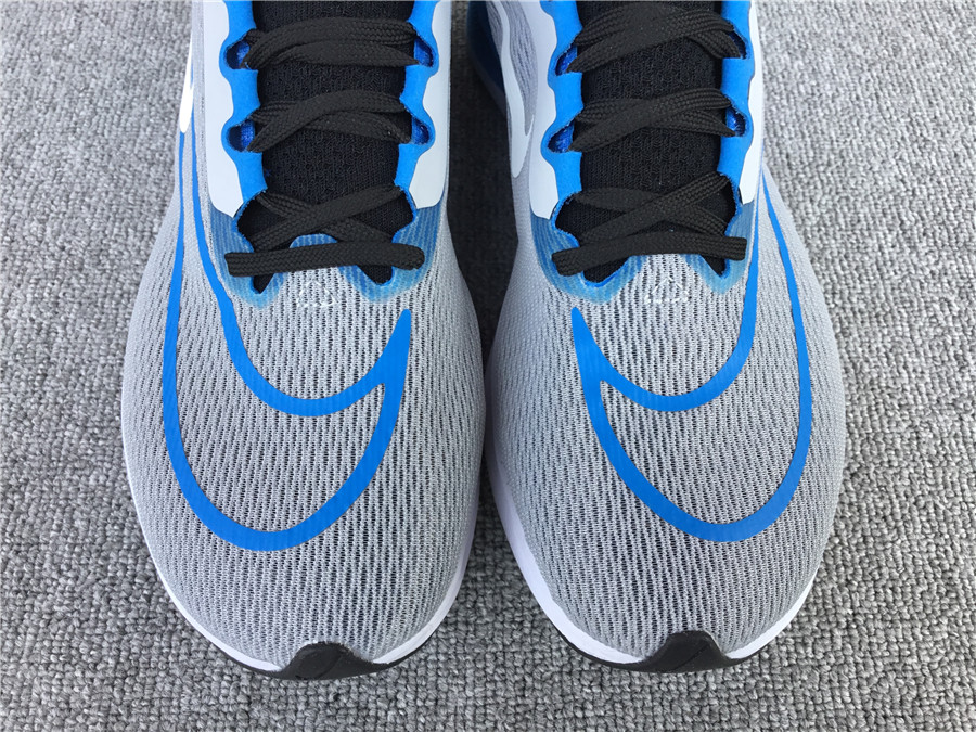 Nike Zoom Fly 4 Carbon Plate Running Shoe CT2392-005