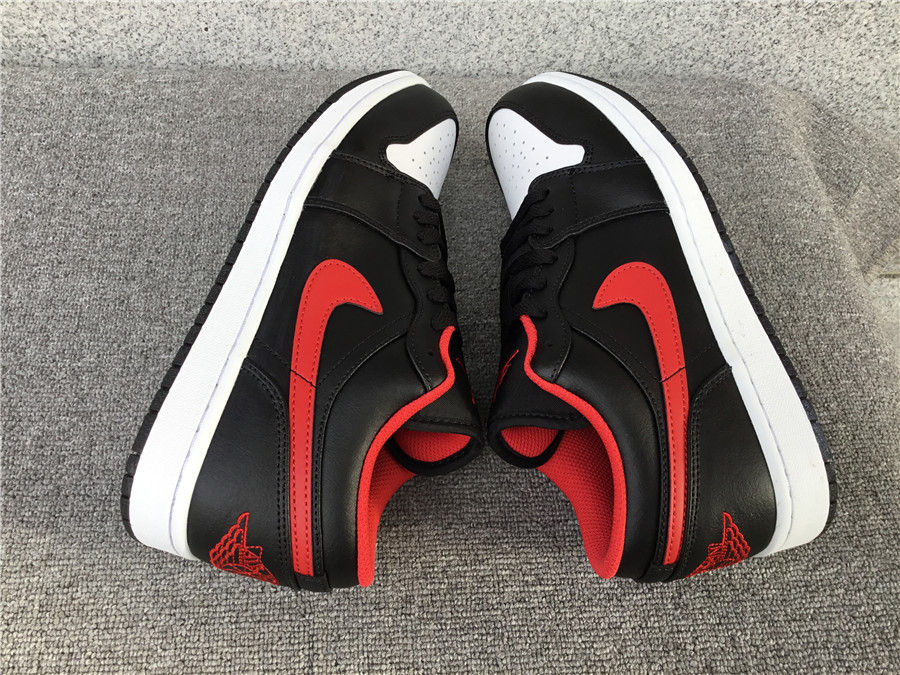 Air Jordan 1 Low 553558-063