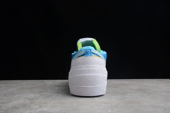KAWS x sacai x Blazer Low Neptune Blue DM7901-400