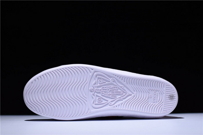 GUCCI Ace Embroidered Low-Top Sneaker white with bee