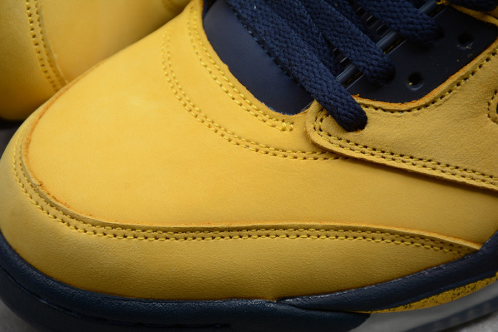 Air Jordan 5 Retro SP Michigan CQ9541-704