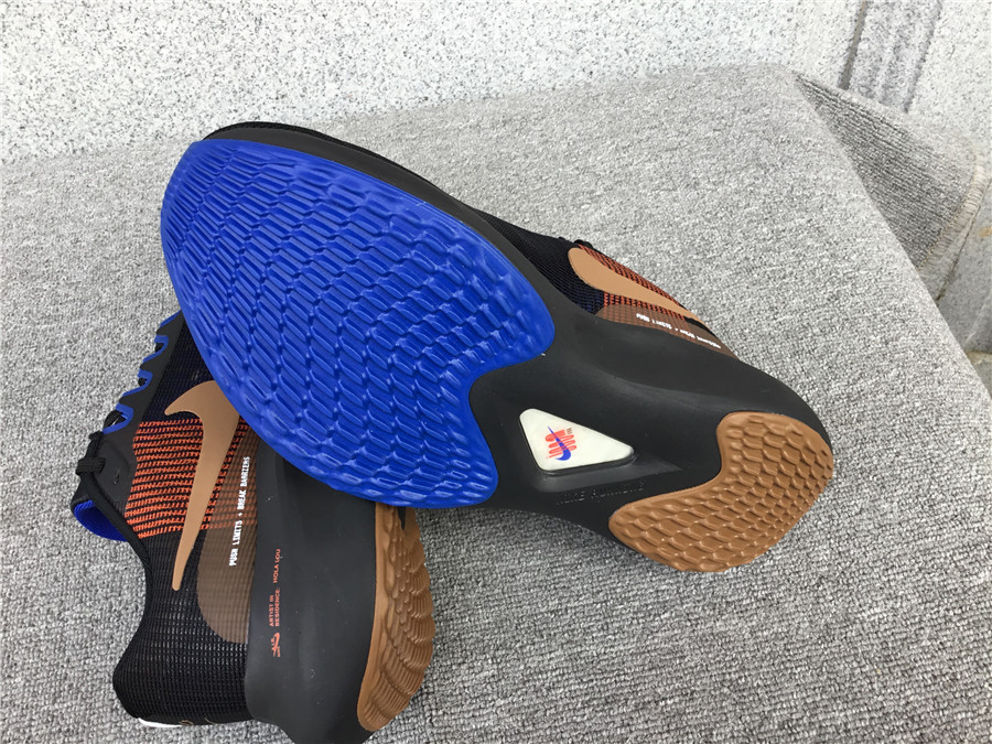 Nike Zoom Fly 5 Carbon Plate Running Shoe DR9837-001