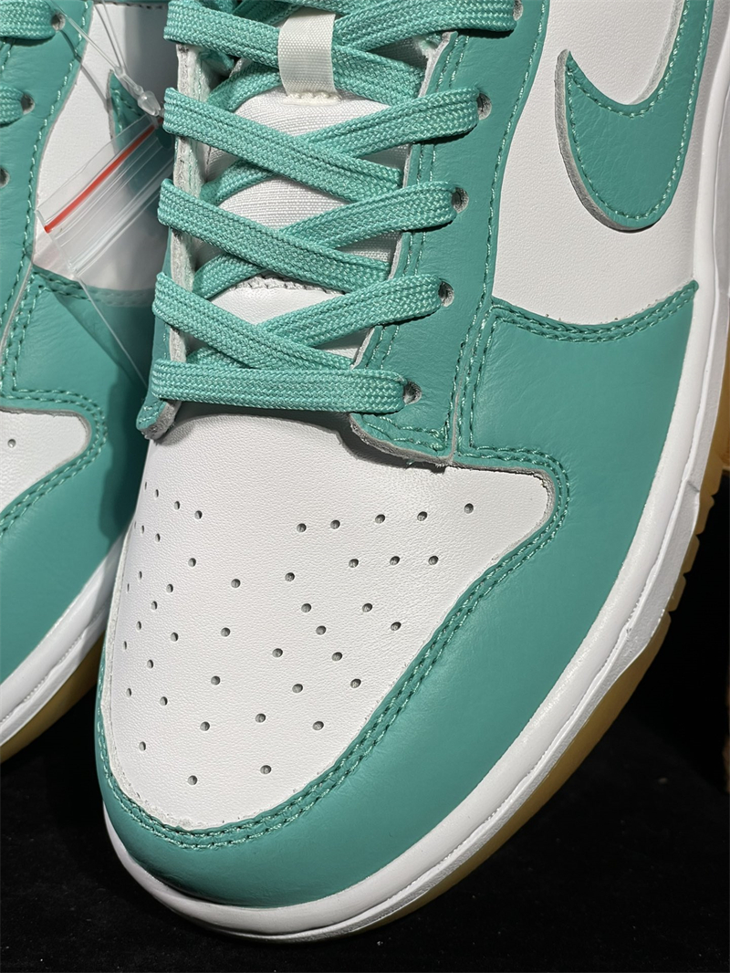 Dunk x Tiffany teal blue DV2190-100