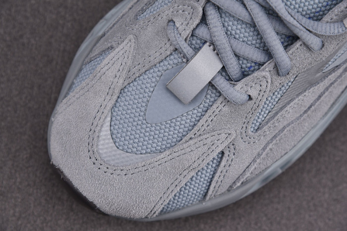 Adidas Yeezy Boost 700 V2 Hospital Blue FV8424