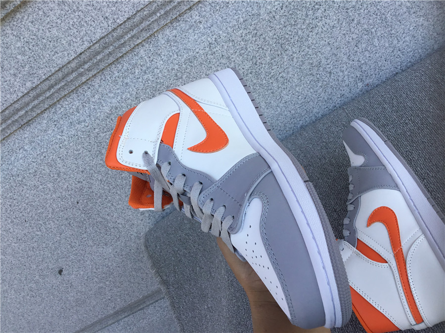 Air Jordan 1 Mid CW7591-100