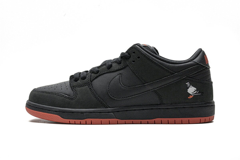 Nike SB Dunk Low Black Pigeon 883232-008