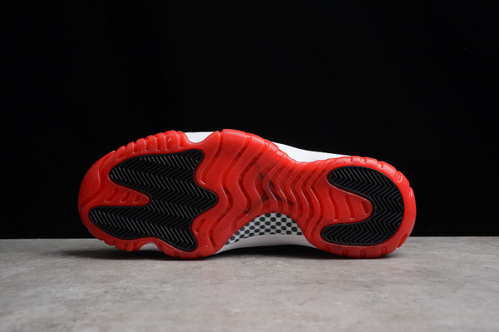 Air Jordan 11 Bred 2019 378037-061