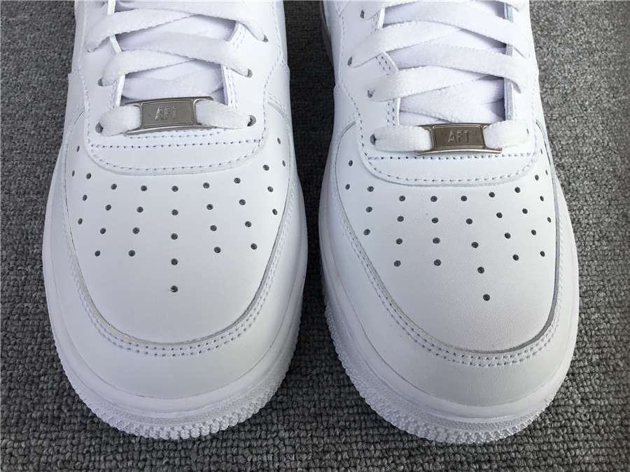 Air Force 1 MID AA1118-010