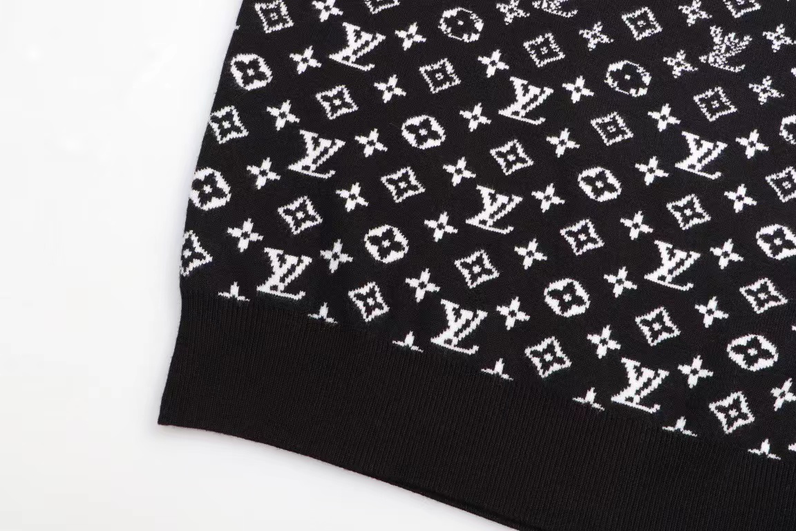 Printed small print sweater all over print