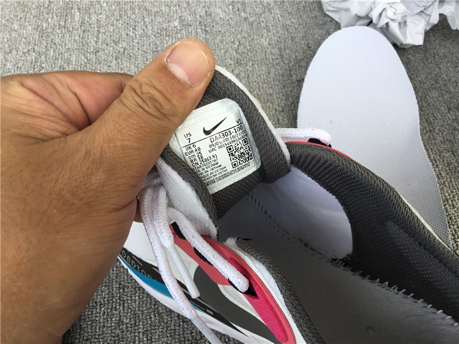 Nike Air Max 270 React Air Cushioned Running Shoe DA4303-100