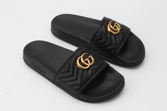 Gucc* Sandal17