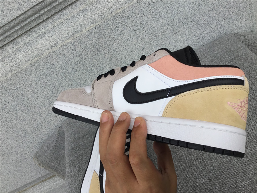 Air Jordan 1 Low DX4334-008