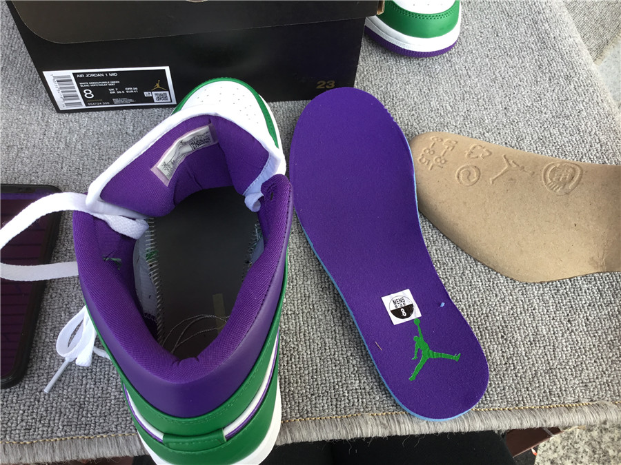 Air Jordan 1 Mid 554724-300