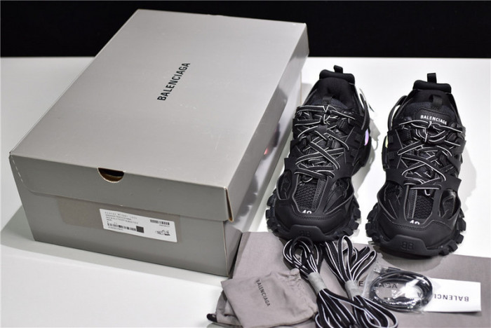 Balenciaga Track LED Black 555036W1GB11000