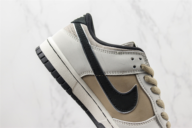 Otomo Katsuhiro x NK SB Dunk Low 