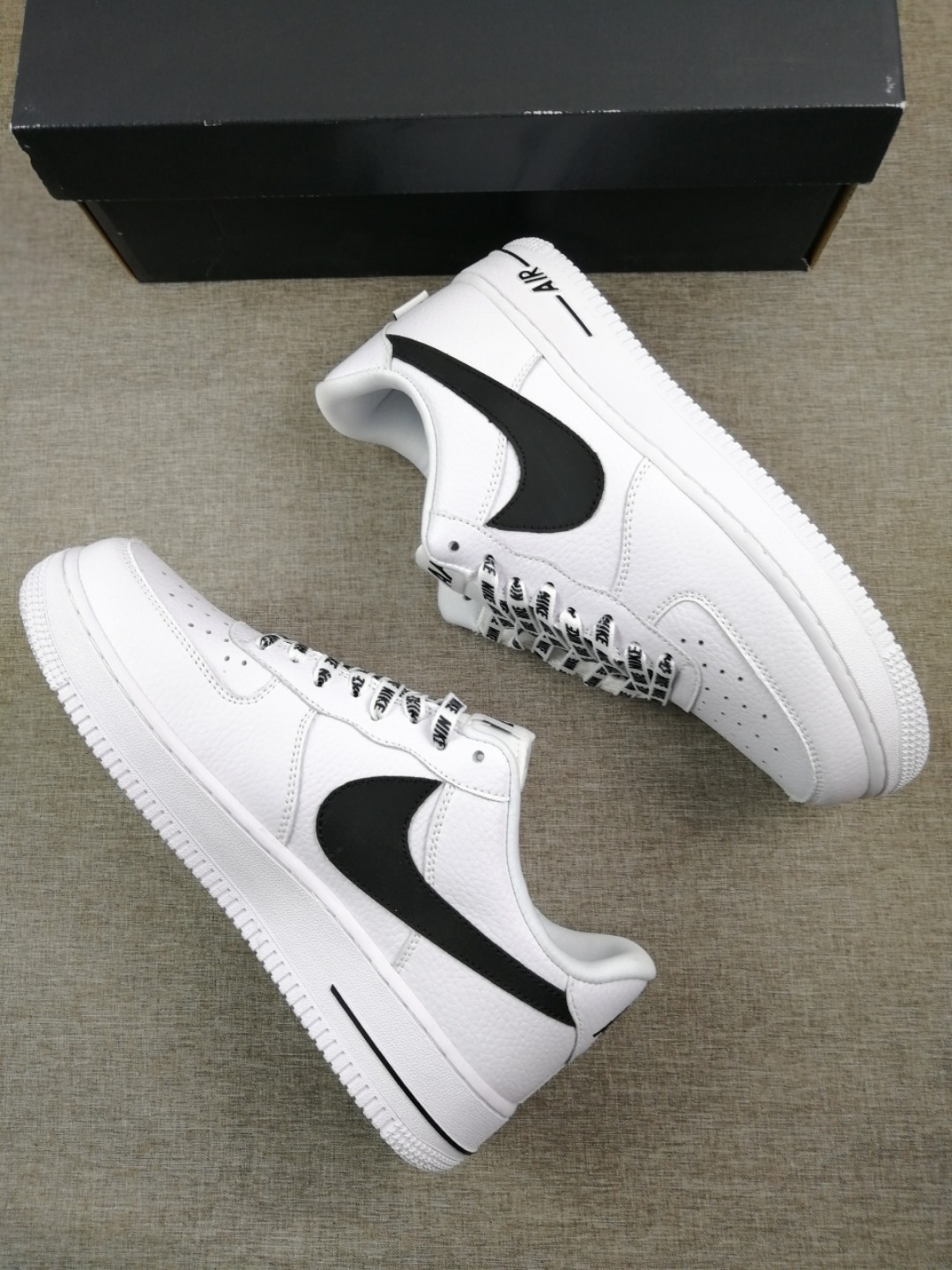 Nike Air Force 1 07 LV8 NBA Sz 18 White/ Black Athletic Shoes 823511-103