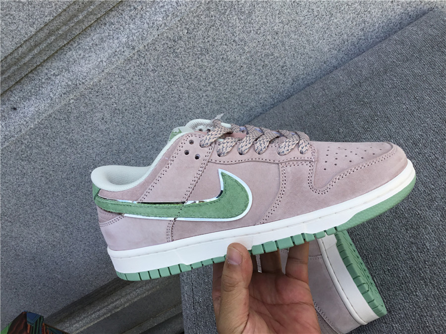 Otomo Katsuhiro x Nk SB Dunk Low