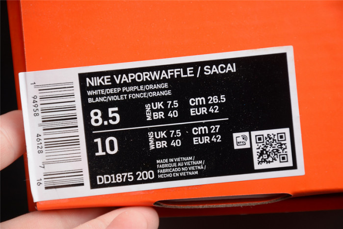 NIKE VAPORWAFFLE SACAI DARK IRIS DD1875-500
