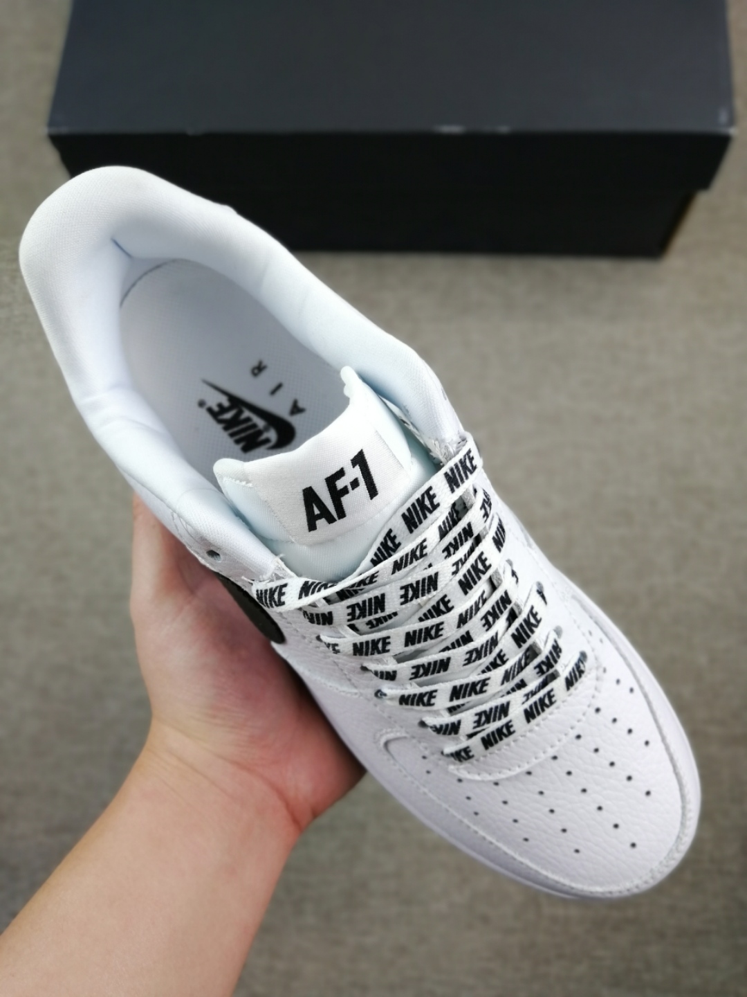 Nike Air Force 1 07 LV8 NBA Sz 18 White/ Black Athletic Shoes 823511-103