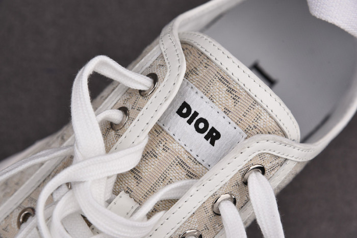DIO* SNEAKERS T0000-031