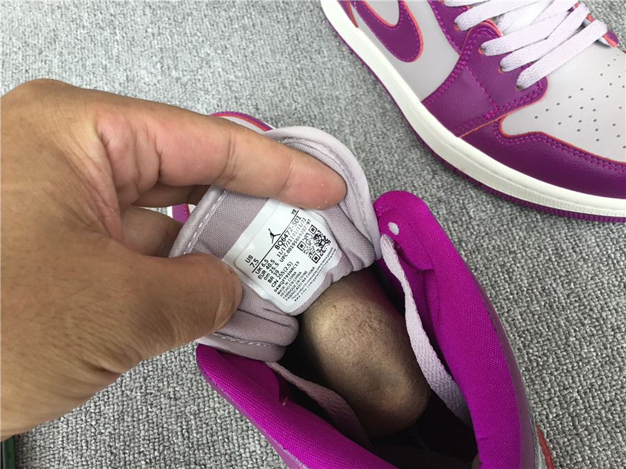 Air Jordan 1 Mid BQ6472-501