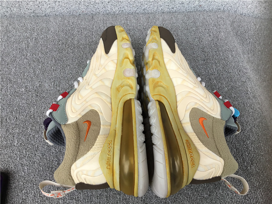 Nike Air Max 270 React Air Cushioned Running Shoe CT2864-200