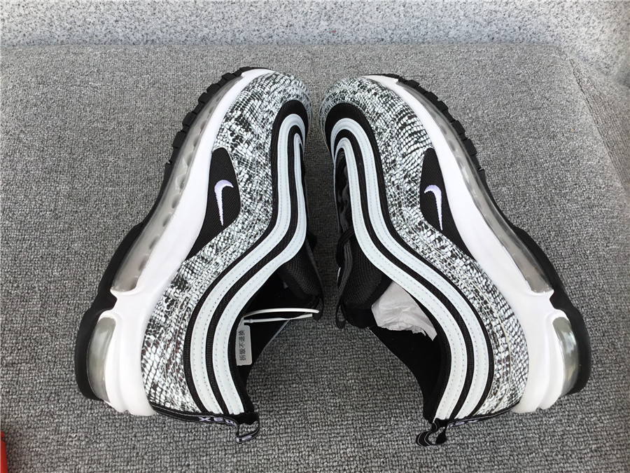 Nike Air Max 97 Full Length Air-Cushioned Running Shoes GT1549-001