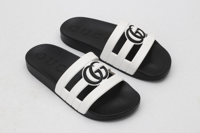 Gucc* Sandal34